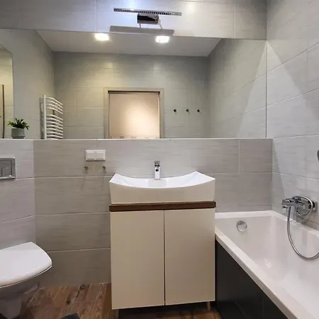 Apartament Czerwone Maki Krakau Exterior foto